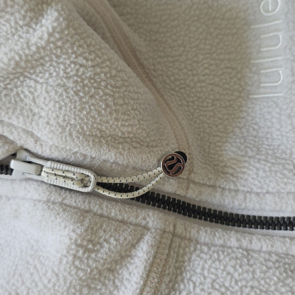 Lululemon Cream Fleece Pullover - Picture 6 of 6
